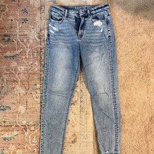 American Eagle Outfitters Light Blue Distressed Skinny Jeans